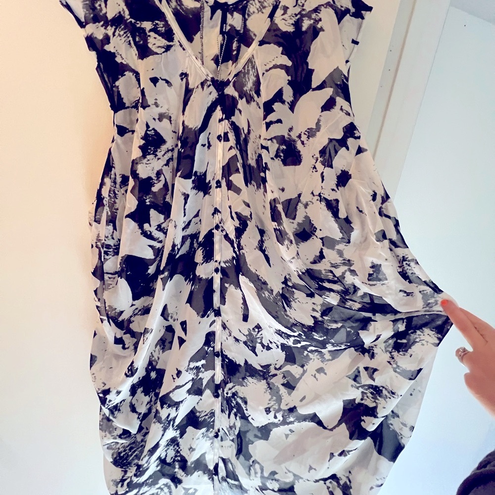 🖤Caftan🖤Black and White Coverup Dress. Size S - Picture 4 of 8